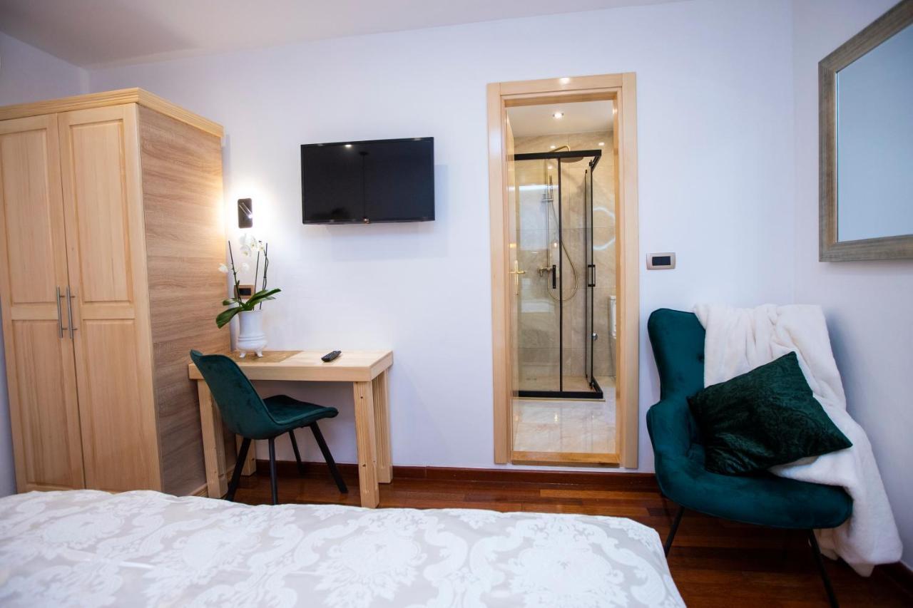 Ideal Rooms #2 Split Exterior foto